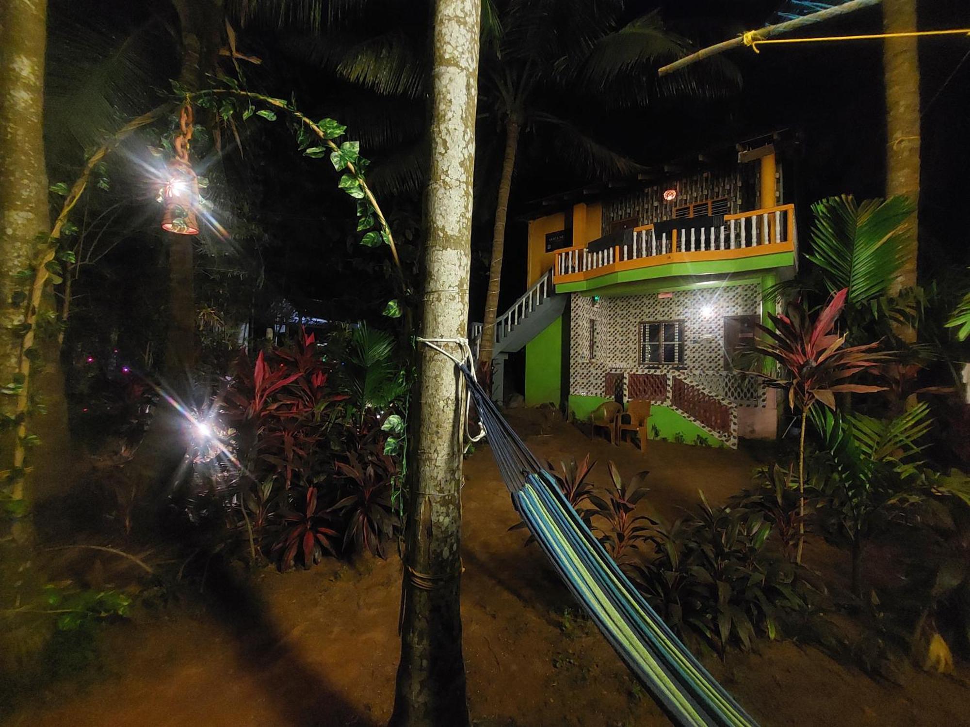 Villa Areca Nest à Gokarna  Extérieur photo
